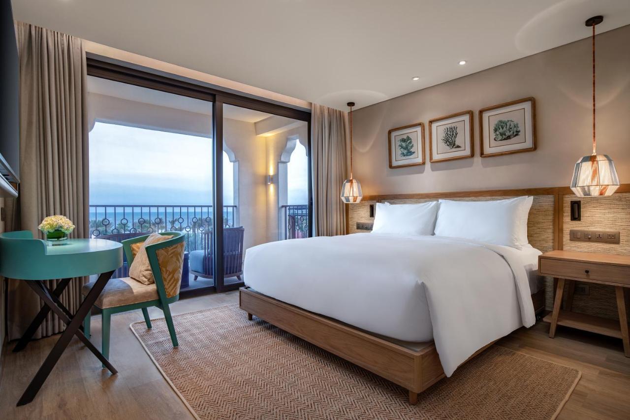 Dưỡng Radisson Khách sạn 4*